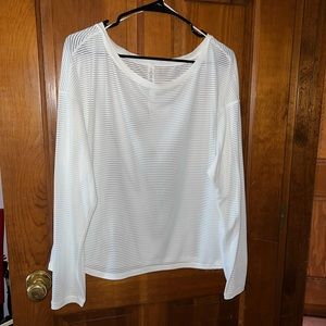 white lululemon long sleeve top